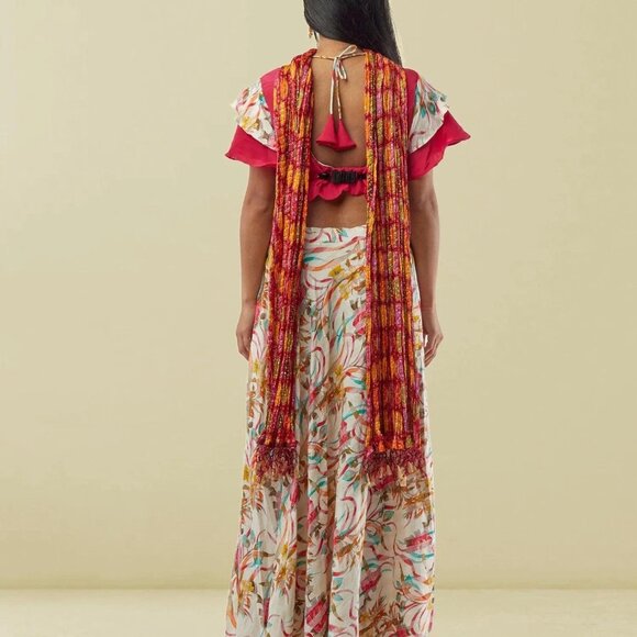 White Printed Lehenga with Pink Crop Top | Muvvas Boutique - Picture 5 of 5